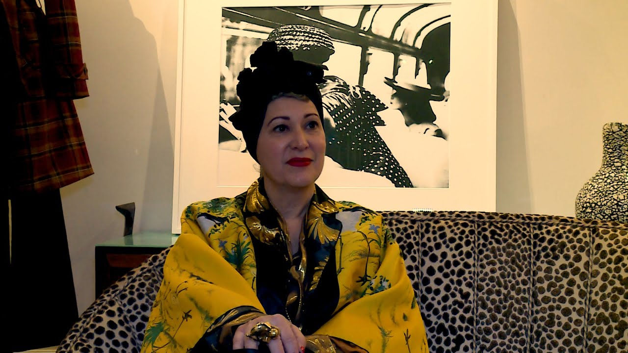 Peran Marilyn Fitoussi di Emily in Paris: "From Netflix to Couture on Tour”